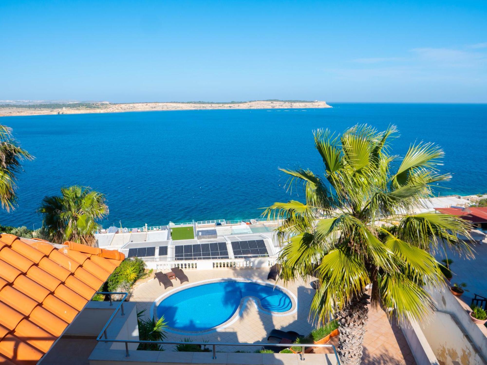 Villa Palma - Sunset Sea Views With Pool, Jacuzzi, Sauna And Games Room Mellieha Exterior photo